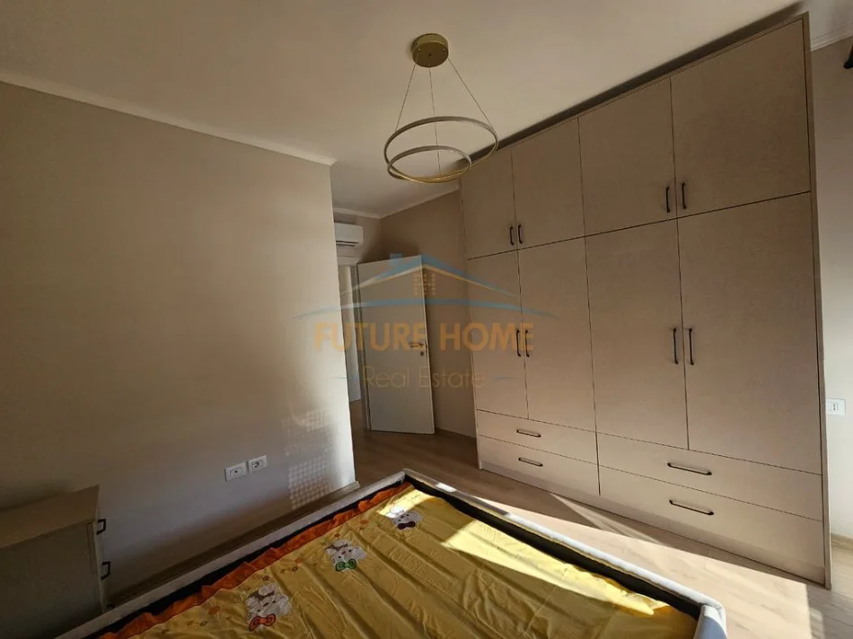 Tirane, jepet me qera apartament 1+1 Kati 1, 61 m² 600 € 