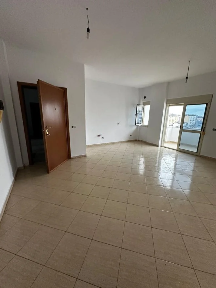 Durres, shes apartament 2+1+Ballkon Kati 6, 105 m² 119.999 € (Pranvera)