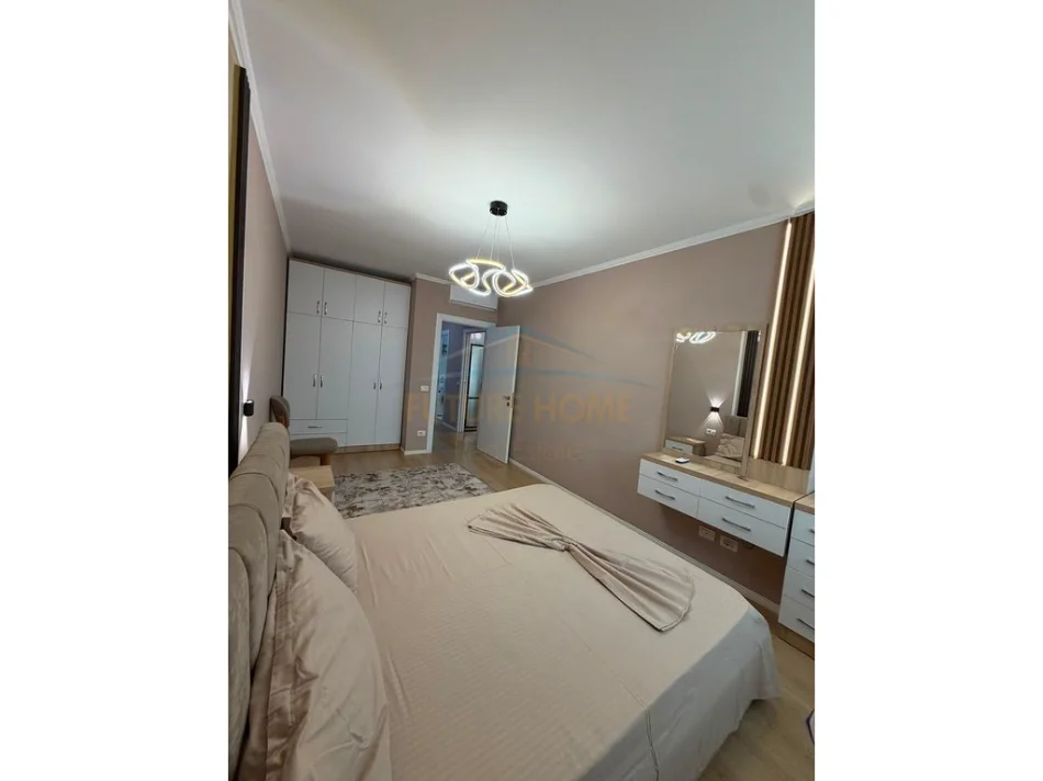 Qera, Apartament 2+1+Post Parkimi, Unaza e Re 0696069906