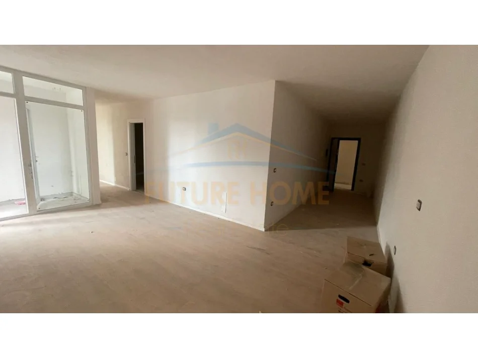Tirane, shes apartament 2+1+Ballkon Kati 9, 92 m² 155.720 € (Garden Residence Turdiu)