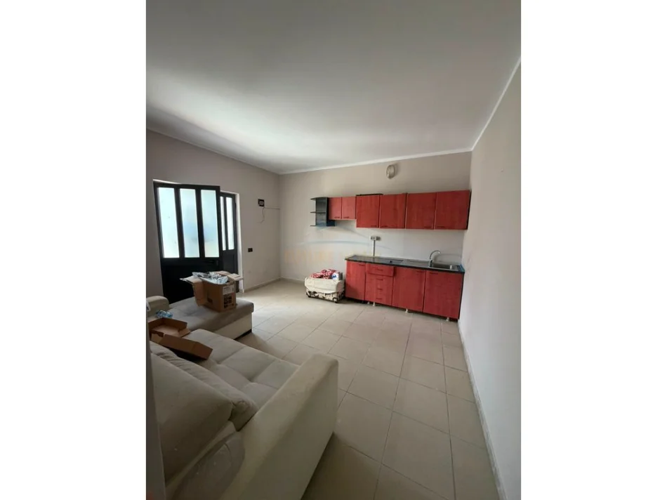 Qera, Apartament 1+1, Misto Mame . 0696069906