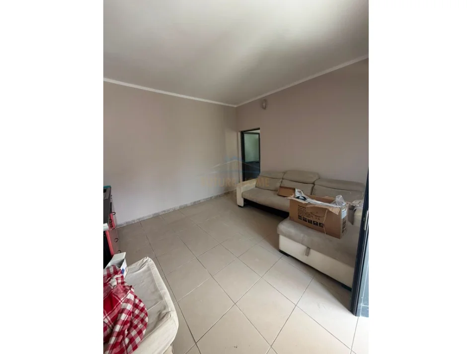 Qera, Apartament 1+1, Misto Mame . 0696069906