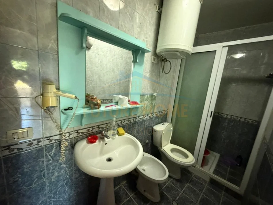 Durres, shitet garsonier 1+1 Kati 0, 38 m² 55.000 € 