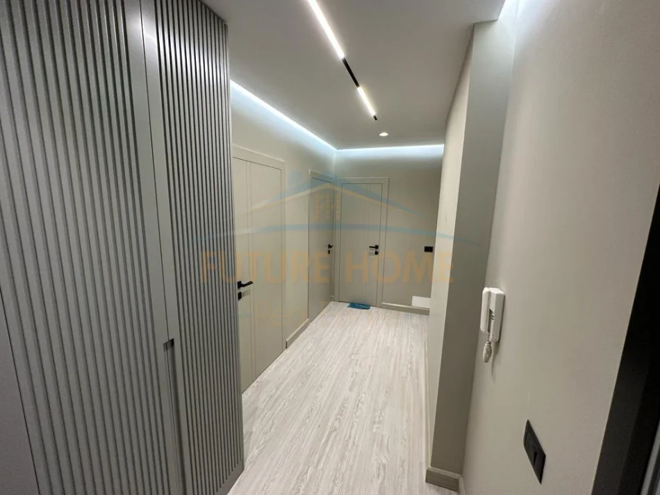 Durres, shitet apartament 2+1 Kati 2, 100 m² 200.000 € (Mali i Robit , Golem)