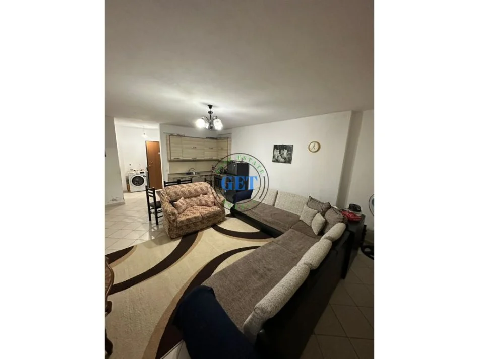 Durres, shes apartament 2+1 Kati 1, 92 m² 78.200 € (Spitali Rajonal, Durres)