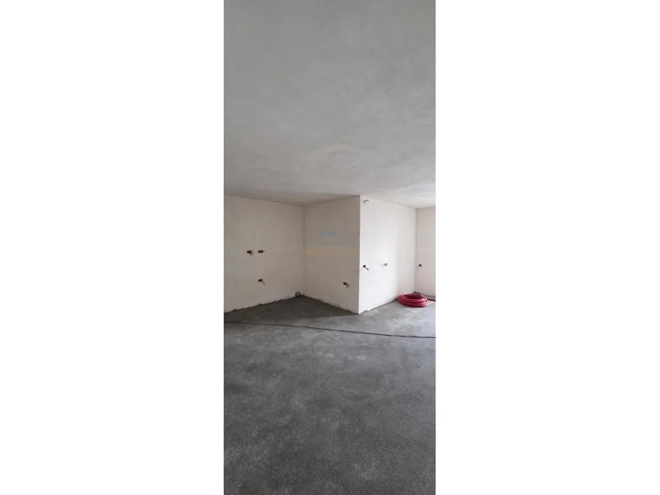 Tirane, shitet apartament 2+1 Kati 9, 93 m² 156.000 € (Rruga Pasho Hysa)