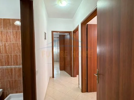 Tirane, shitet apartament 3+1 Kati 2, 112 m² 195.000 € 