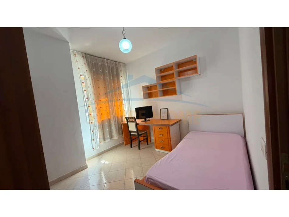Tirane, shes apartament 3+1+Ballkon Kati 2, 112 m² 195.000 € (Astir)