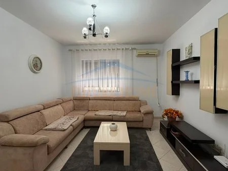 Tirane, shitet apartament 3+1 Kati 2, 112 m² 195.000 € 