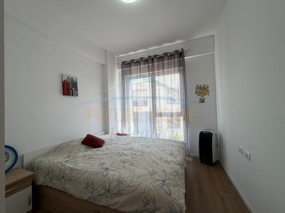 Shitet, Apartament 1+1+Post Parkimi, Rezidenca OxA, 105.000 €