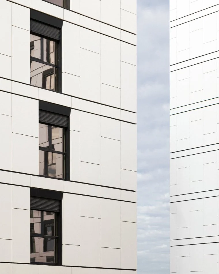 Tirane, shes apartament 2+1+Ballkon + Post Parkimi Kati 5, 118 m² 180.000 €+ (Akses Tirana, Dritan Hoxha)