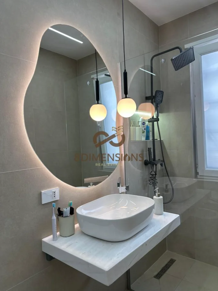 Tirane, shitet apartament 2+1+Ballkon Kati 8, 96 m² 145.000 € (QTU)