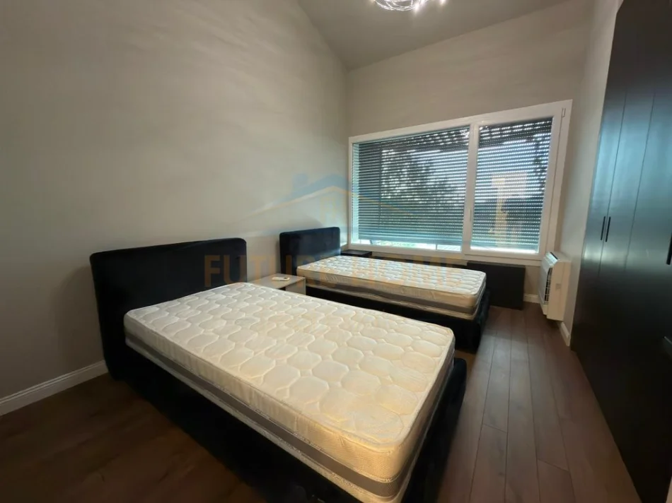 Tirane, shitet apartament 3+1 Kati 1, 174 m² 550.000 € (Rezidenca Long Hill, Tiranë.)
