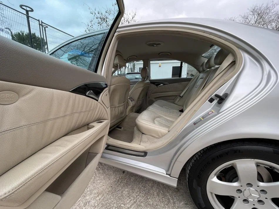 Tirane, shes makine MERCEDES E 270 CDI Nafte, gri metalizato automatik Klima 360.000 km 3.690 €