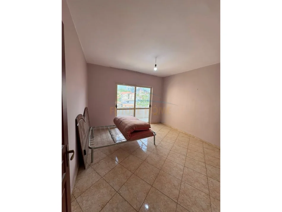 Tirane, shitet apartament 1+1 Kati 5, 86 m² 112.000 € (Rruga Shefqet Kuka, Fresk)