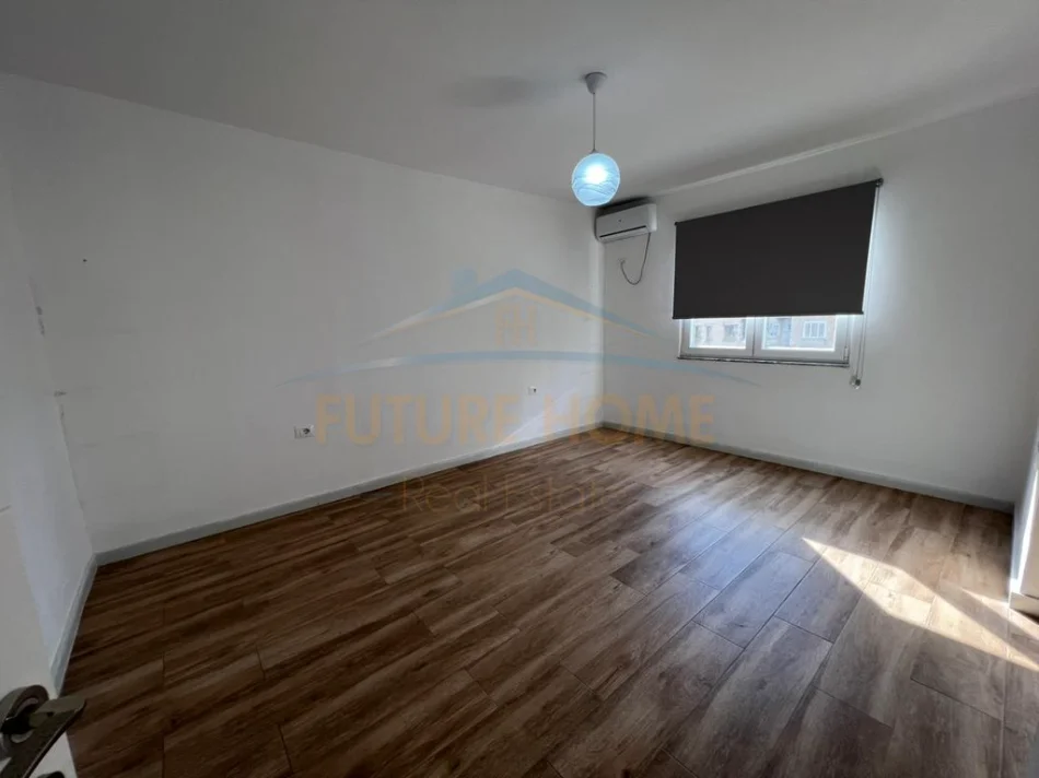Tirane, shitet apartament Studio Kati 7, 40 m² 125.500 € (Komuna e Parisit)