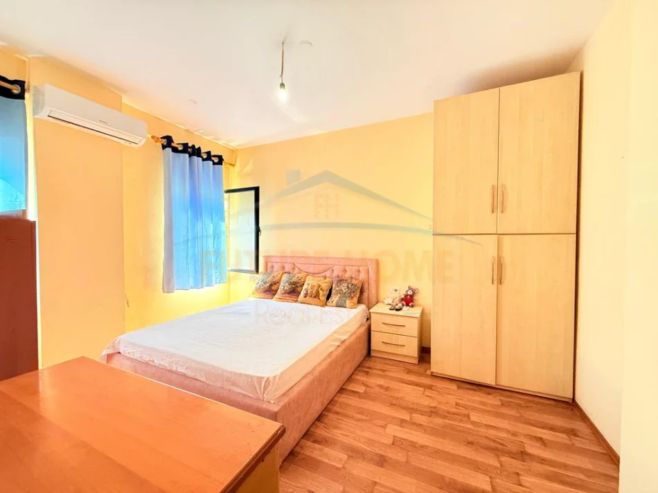 Tirane, jepet me qera apartament 2+1+Ballkon Kati 2, 92 m² 650 € (Don Bosko, Tirane)