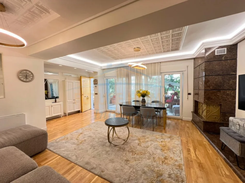 Tirane, shitet apartament Dublex 3+1+2,  310.000 € (Rezidenca Kodra e Diellit 2)