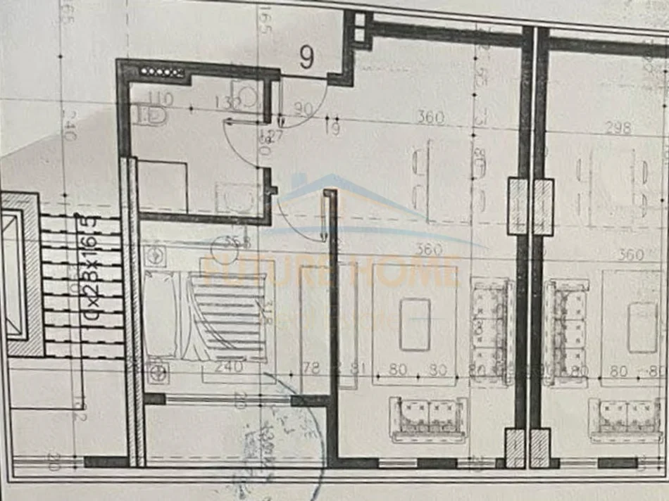 Tirane, jepet me qera ambjent biznesi Kati 1, 141 m² 1.000 € (Paskuqan)