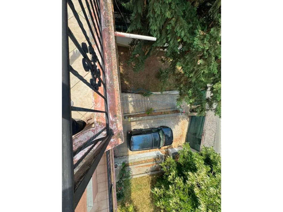 Tirane, jepet me qera Vile Vile 3 Katshe , 407 m² 2.000 € (Kodra e Priftit, Tirane)