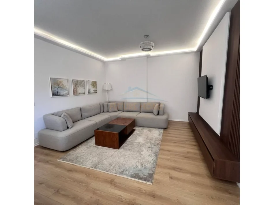 Tirane, shitet apartament 2+1+Aneks+Ballkon , 106 m² 240.000 € (DON BOSKO RRUGA EGNATIA)
