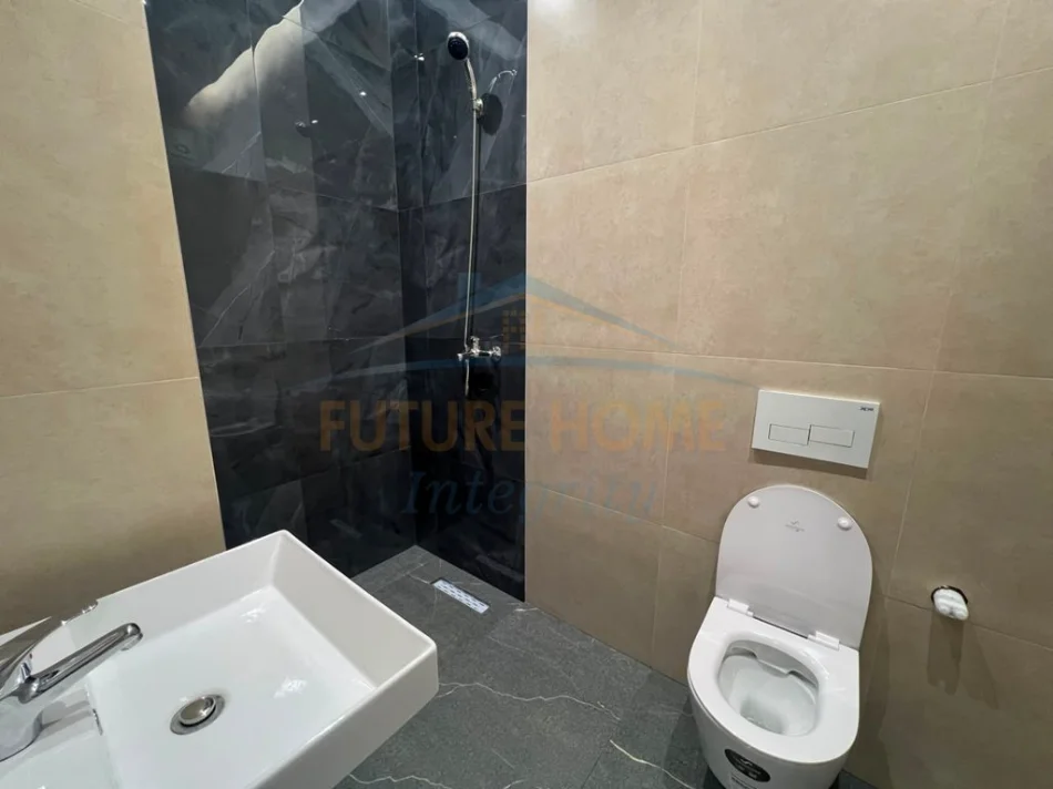 Tirane, shitet apartament 1+1 Kati 2, 72 m² 135.000 € (Rezidenca Porta Tirana e Re, Sauk)