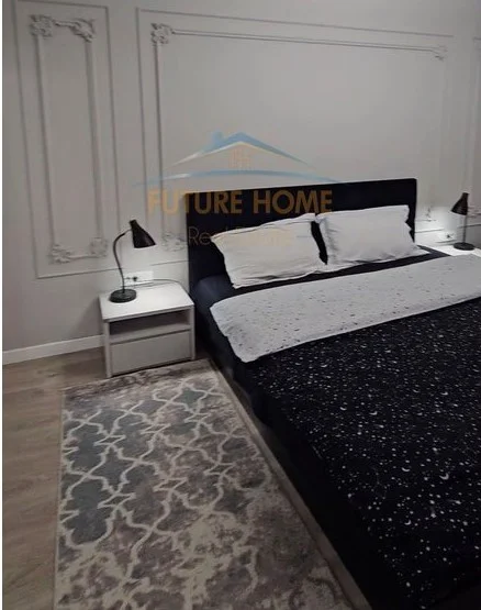 Tirane, jepet me qera apartament 1+1+Ballkon Kati 5, 68 m² 650 € (KOMPLEKSI KONTAKT)