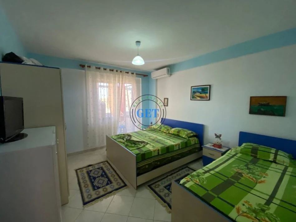 Durres, jepet me qera apartament 1+1 Kati 2, 80 m² 350 € (Golem, Durrës)