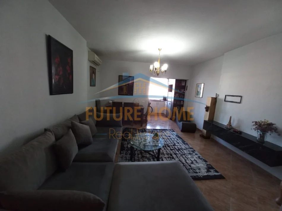 Tirane, shitet apartament 3+1 Kati 5, 90 m² 150.000 € (DRITAN HOXHA)