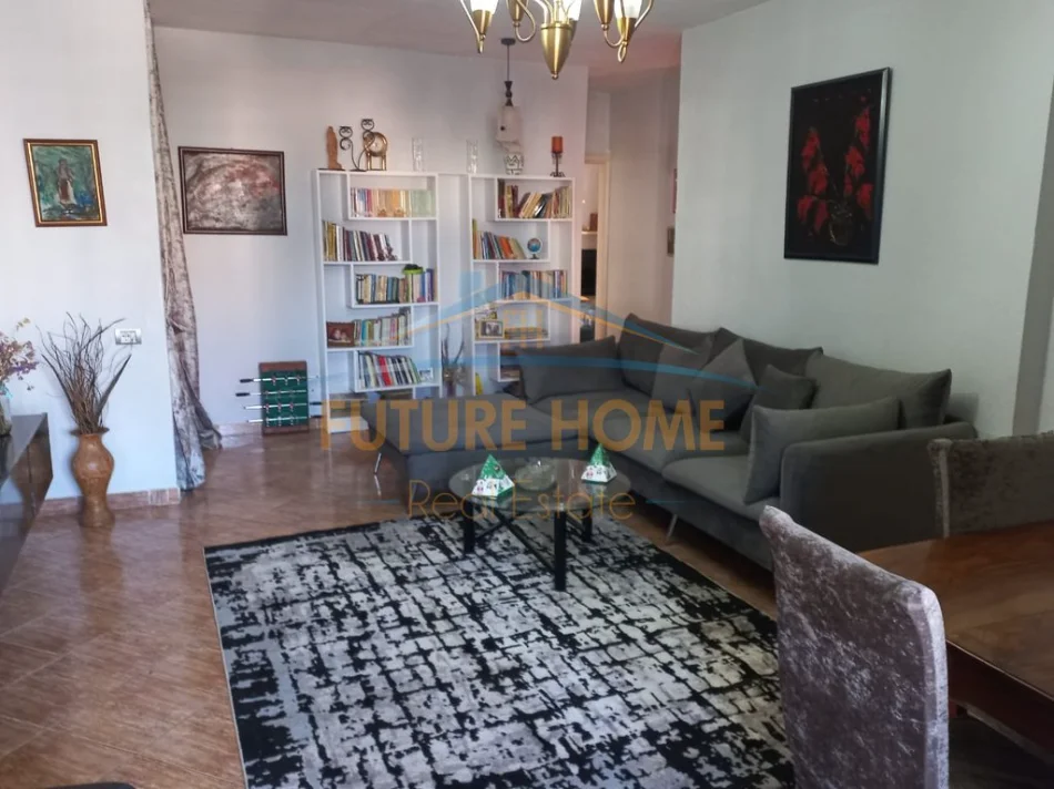 Tirane, shitet apartament 2+1 Kati 5, 89 m² 150.000 € (RRUGA DRITAN HOXHA)