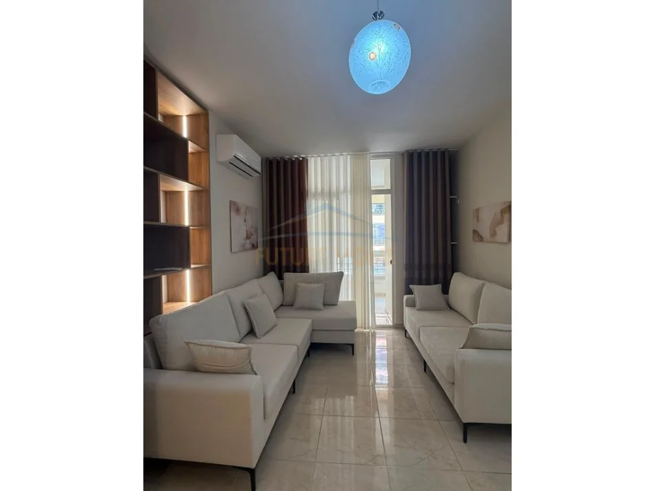 Tirane, shitet apartament 2+1 Kati 2, 65 m² 120.000 € (Unaza e Re)