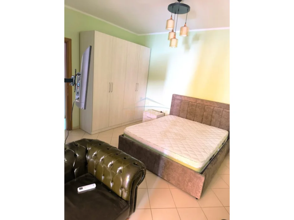Shitet, Apartament 2+1, Fresku 0696069906
