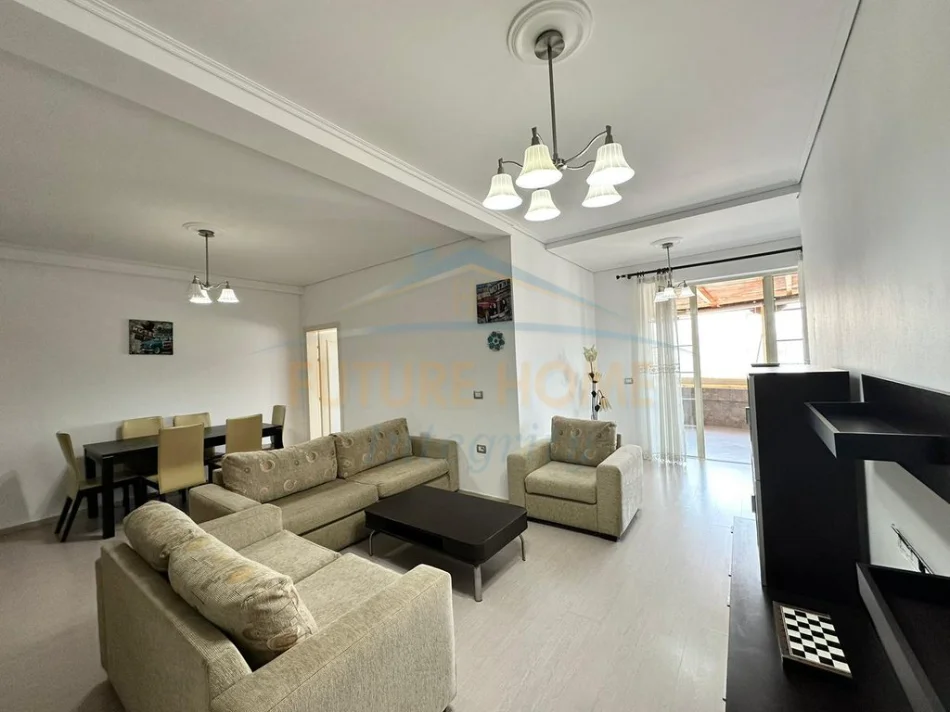 Tirane, shitet apartament Kati 8, 98 m² (KOMPLEKSI GRAND TODI SHKURTI)