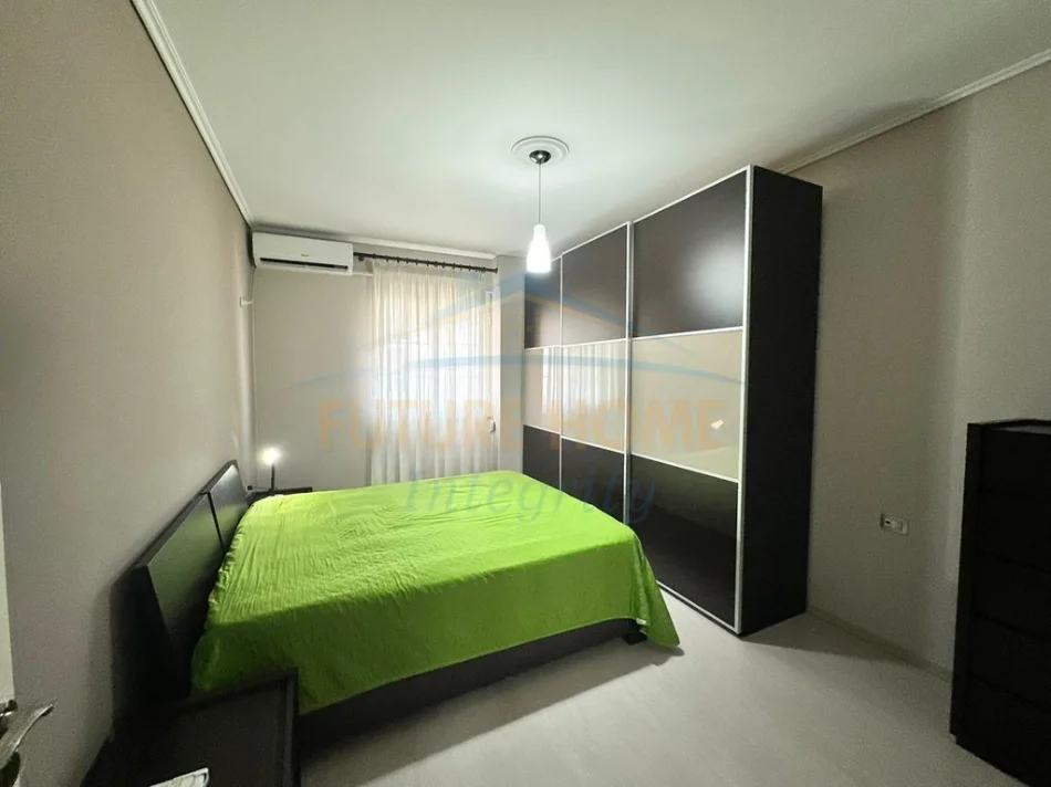 Tirane, shitet apartament Kati 8, 98 m² (KOMPLEKSI GRAND TODI SHKURTI)