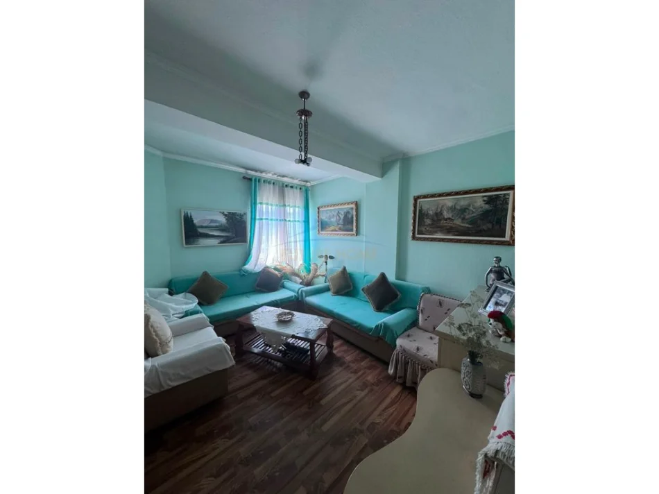 Tirane, shitet apartament 2+1 Kati 5, 110 m² 225.000 € 