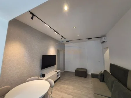 Tirane, shitet apartament 2+1 Kati 4, 61 m² 210.000 € (GARDA)
