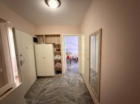 Tirane, jepet me qera apartament 1+1 Kati 2, 80 m² 600 € 