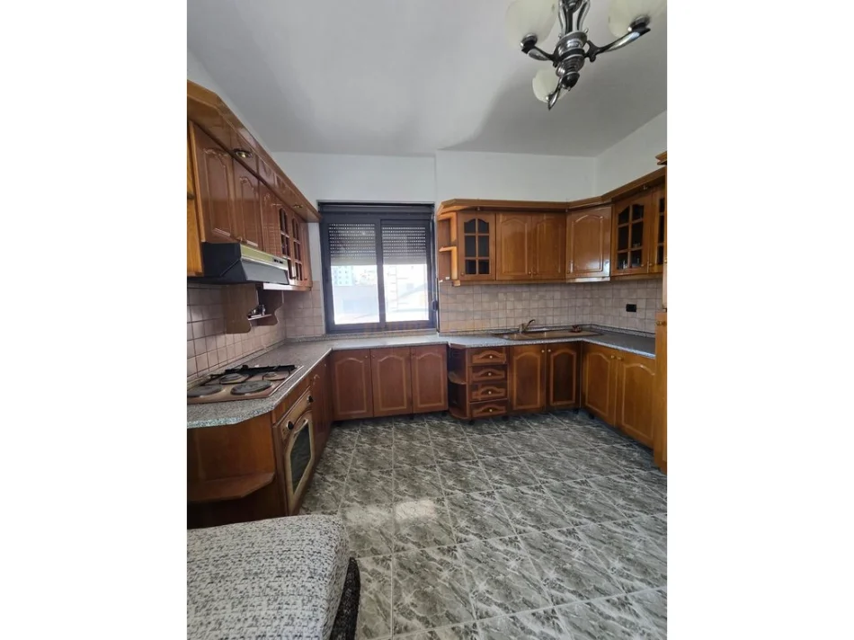Durres Plazh, shitet Vile Vile 3 Katshe , 118 m² 400.000 € (Durres Plazh)