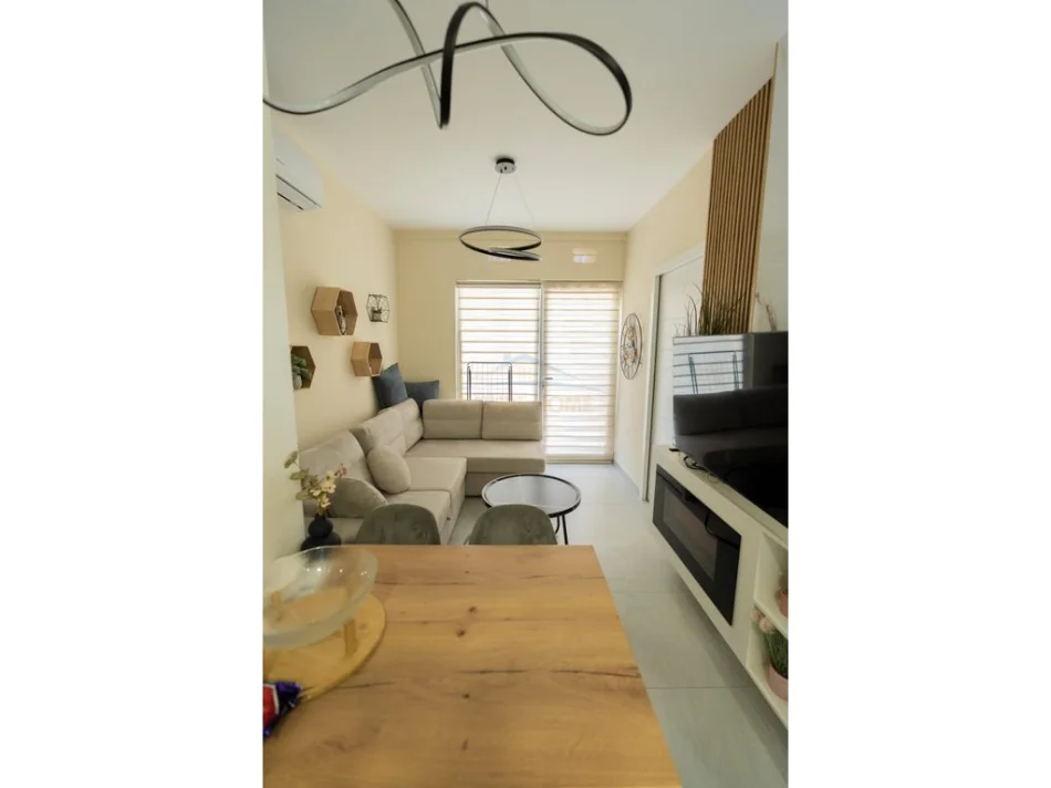 Dhermi - Palase, shitet apartament 2+1 Kati 0, 57 m² (Dhermi)