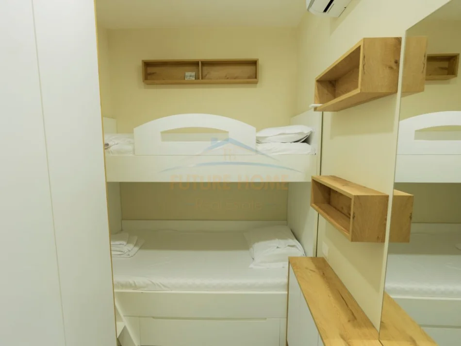 Dhermi - Palase, shitet apartament 2+1 Kati 0, 57 m² (Dhermi)