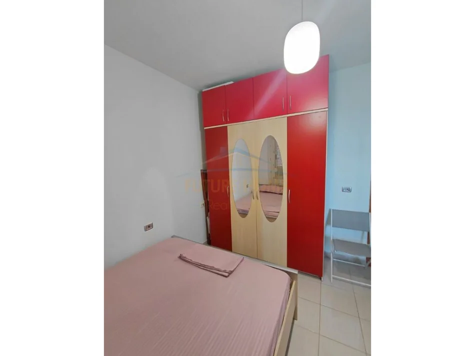 Shitet, Apartament 1+1, Mali Robit, Golem 0696069906