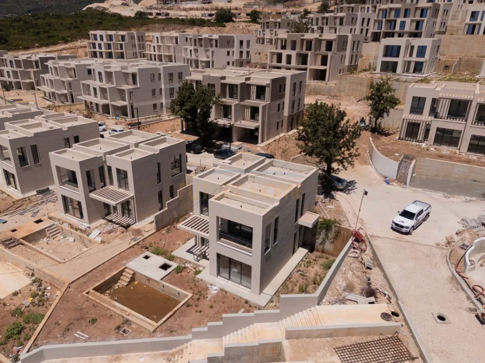 Vlore, shes apartament 1+1+Ballkon , 75 m² 320.000 € (San Nicolas)