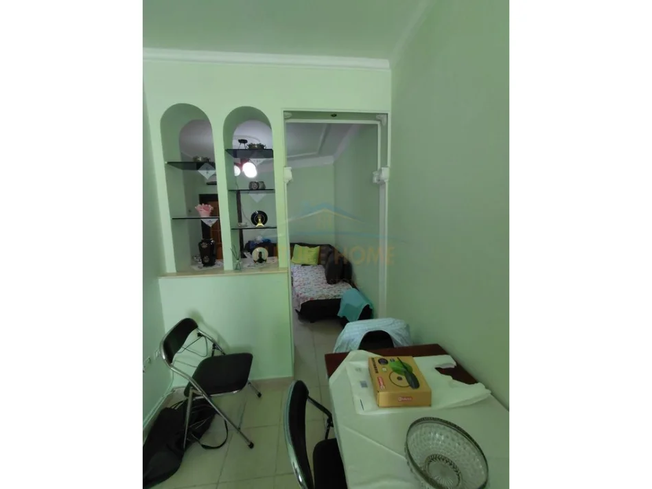 Shitet. Apartament 1+1, Shkembi Kavajes, Durres 0696069906