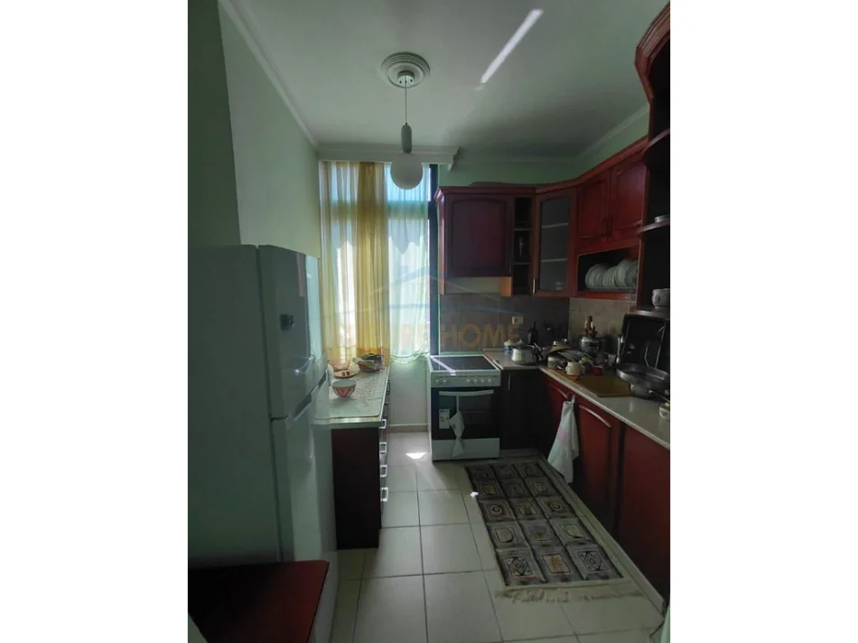 Shitet. Apartament 1+1, Shkembi Kavajes, Durres 0696069906