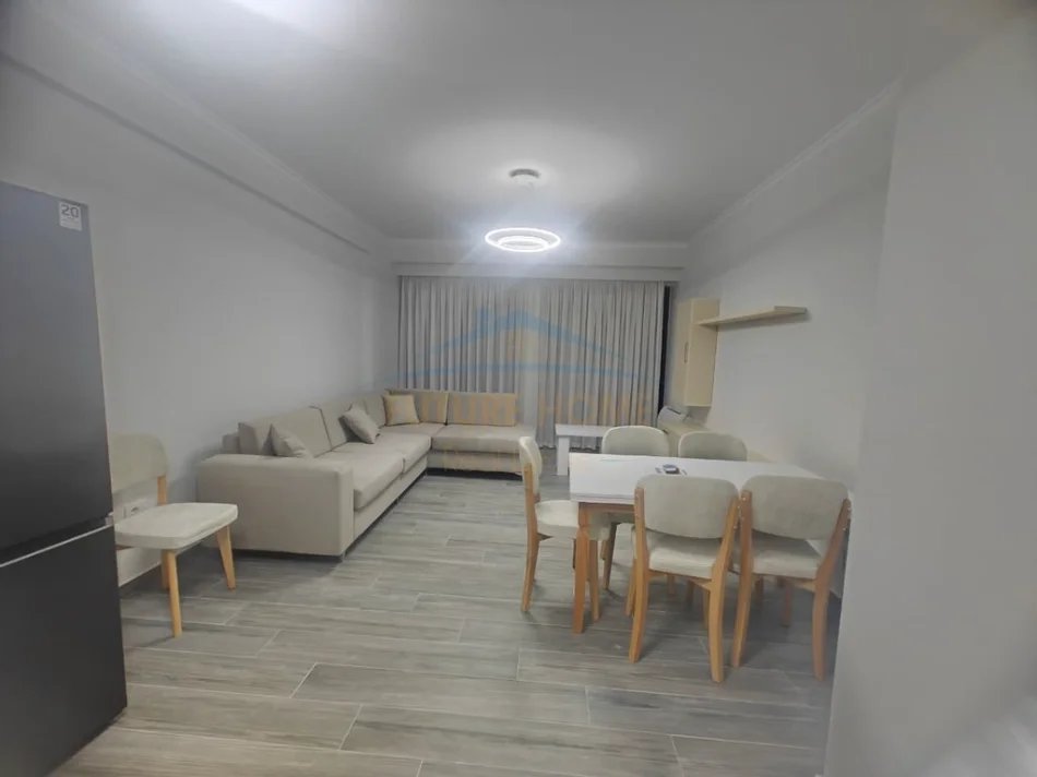 Tirane, jepet me qera apartament 1+1 Kati 2, 61 m² 500 € (Kompleksi Urban Gate, Unaza e Re)