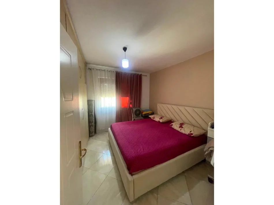 Tirane, shitet apartament 1+1 Kati 6, 60 m² 95.000 € (Laprake)