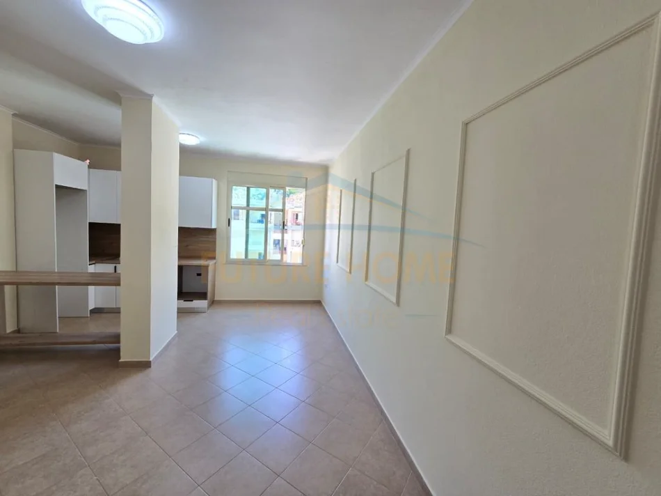 Shitet, Apartament 1+1, Shkembi Kavajes, Durres 0696069906