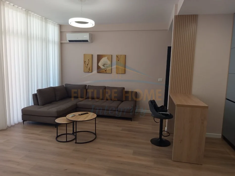 Tirane, jepet me qera apartament 2+1 Kati 4, 97 m² 1.000 € (Rruga Jordan Misja)
