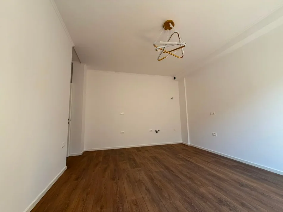 Tirane, shitet apartament 1+1 Kati 2, 47 m² 108.000 € (DRITAN HOXHA)