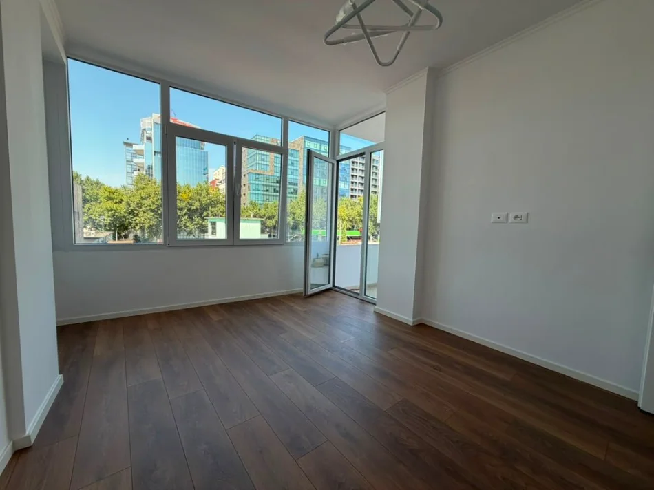Tirane, shitet apartament 1+1+Ballkon Kati 2, 58 m² 128.000 € (DRITAN HOXHA)